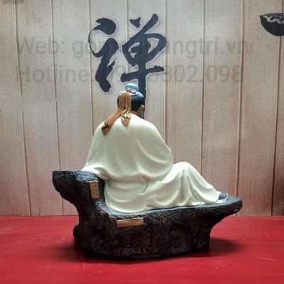 TƯỢNG THẦN TRÀ LỤC VŨ VÀ TIỂU ĐỒNG